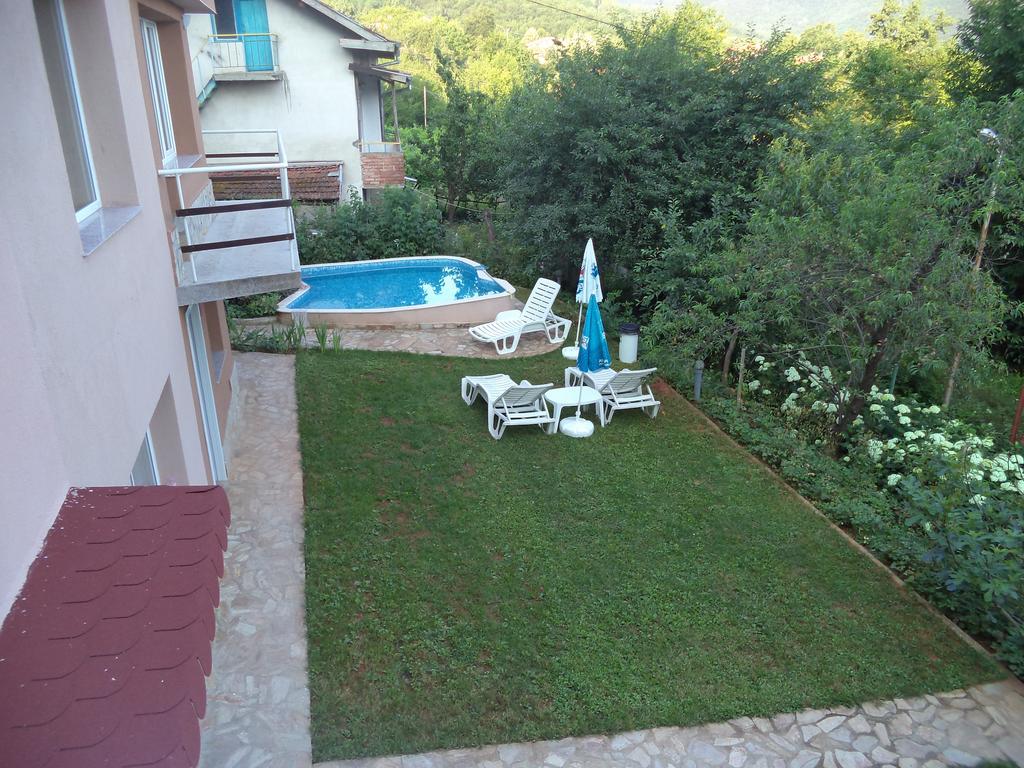 Villa Aqua พราเว็ตส์ ภายนอก รูปภาพ