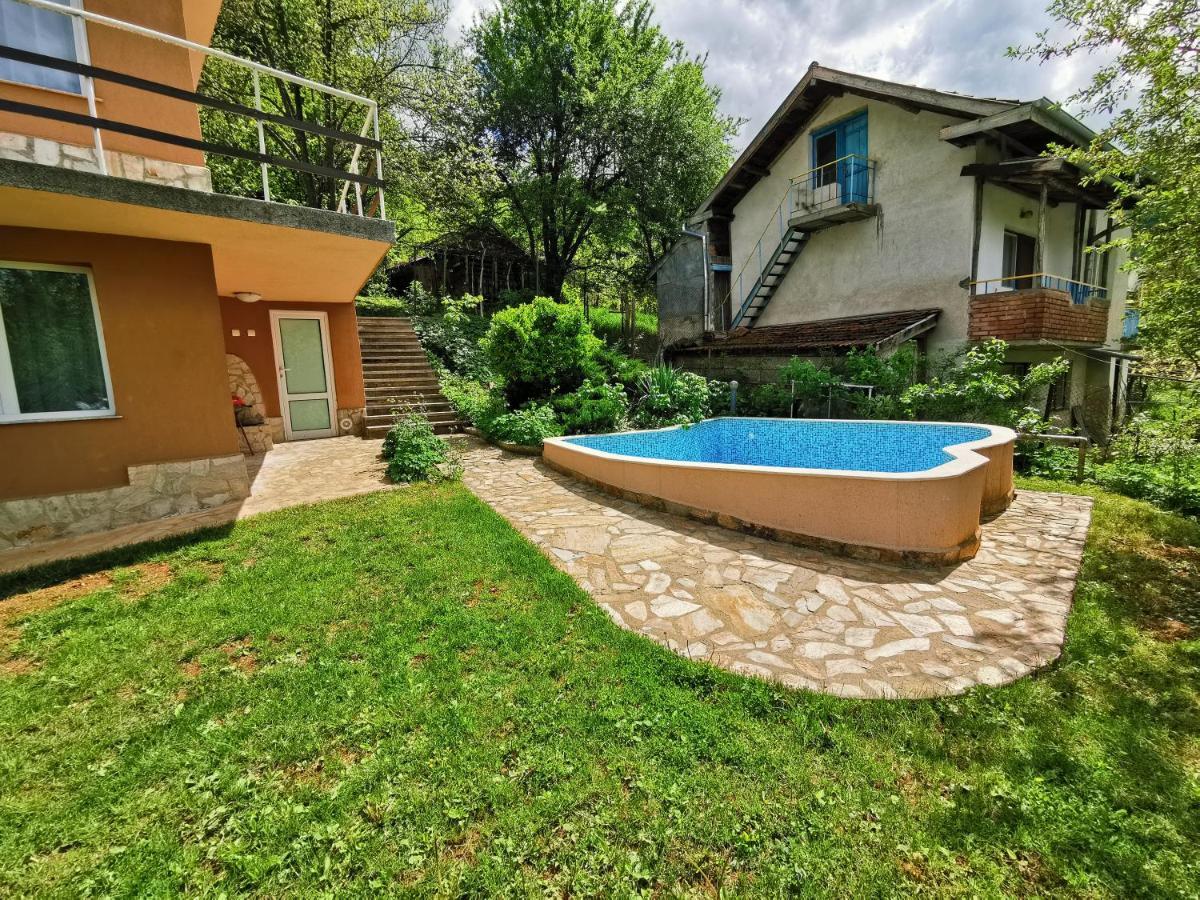 Villa Aqua พราเว็ตส์ ภายนอก รูปภาพ